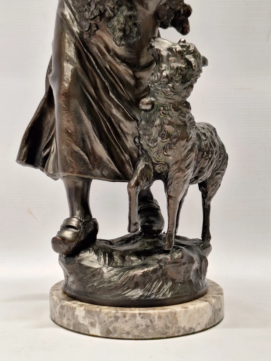 Antiek paar Franse beelden van herder en herderin - L. & F. Moreau