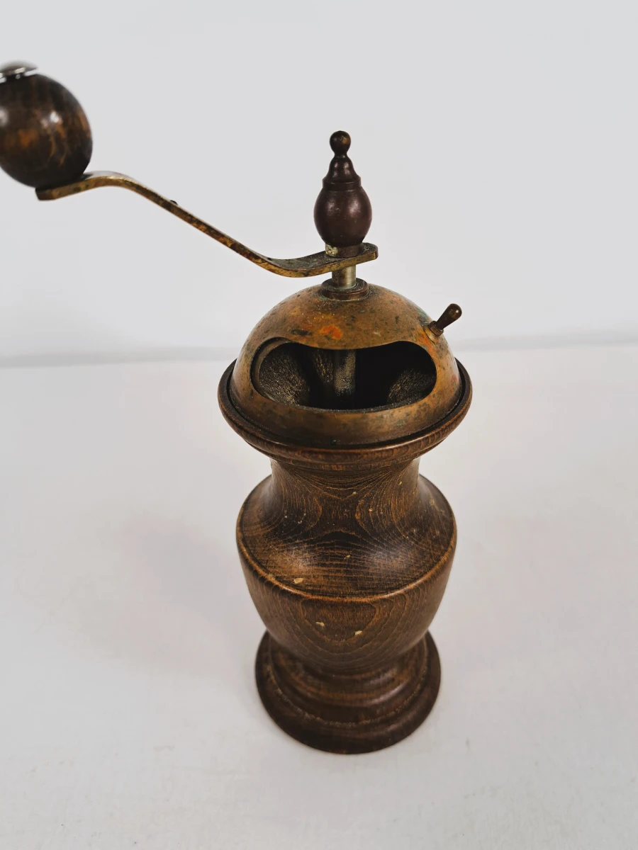 Set van 5 vintage handmolens voor koffie of kruiden