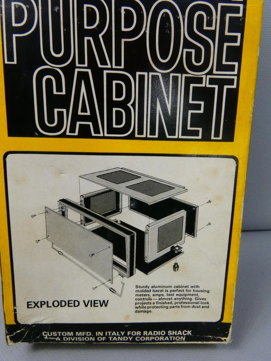 Vintage Deluxe multipurpose aluminium kastje in originele verpakking