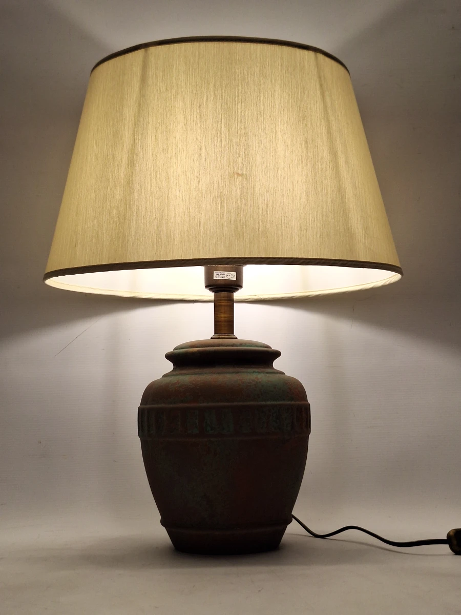 Elegante vintage keramische tafellamp met patina-afwerking
