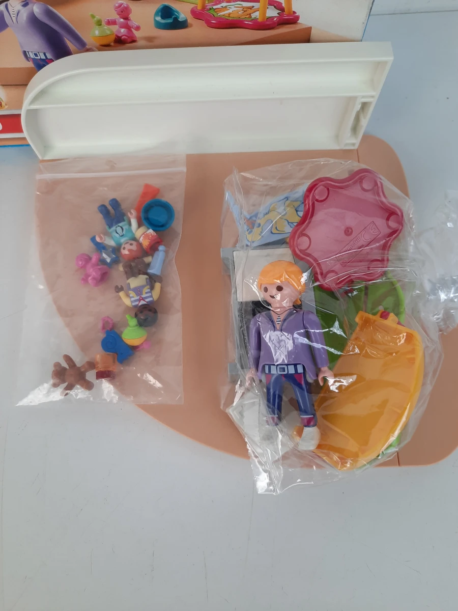 Playmobil City Life 70282 Babogroep / Babycrèche (In Doos) + Grote Partij Extra Figuren!