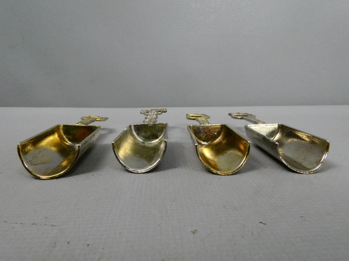 Set vintage metalen scheplepels