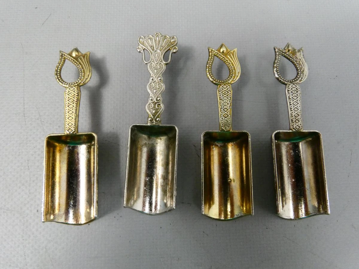 Set vintage metalen scheplepels