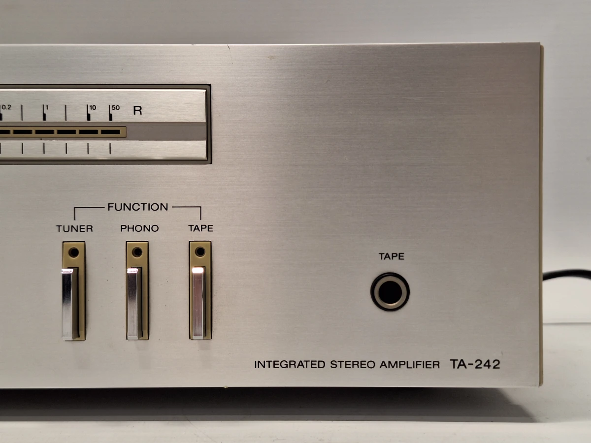 Sony TA-242 vintage geïntegreerde stereo versterker - Tijdloze Japanse Hi-Fi klassieker