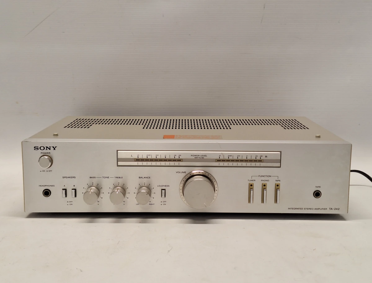 Sony TA-242 vintage geïntegreerde stereo versterker - Tijdloze Japanse Hi-Fi klassieker