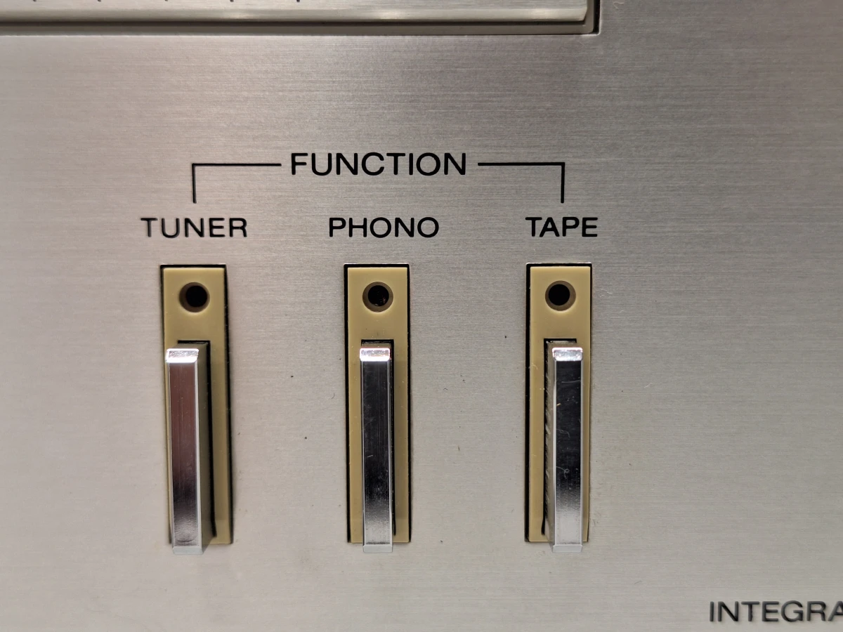 Sony TA-242 vintage geïntegreerde stereo versterker - Tijdloze Japanse Hi-Fi klassieker