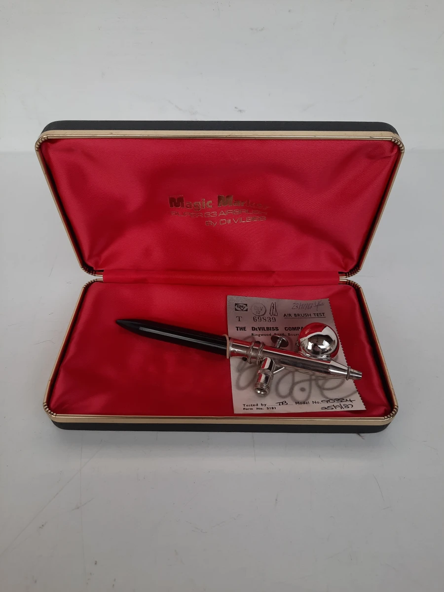 Vintage DeVilbiss Aerograph 'Super 63' Airbrush Set (Magic Marker Editie, 1987)