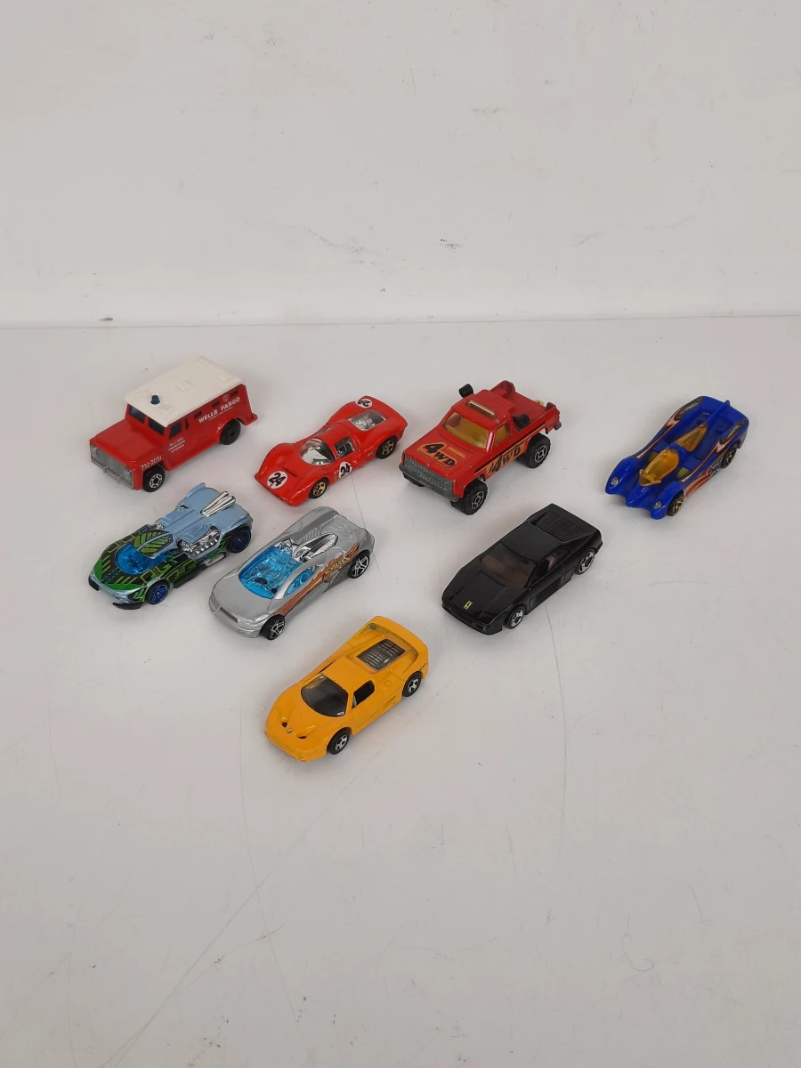 Partij Vintage & Retro Modelauto's (Hot Wheels, Matchbox e.a.) - 22 Stuks
