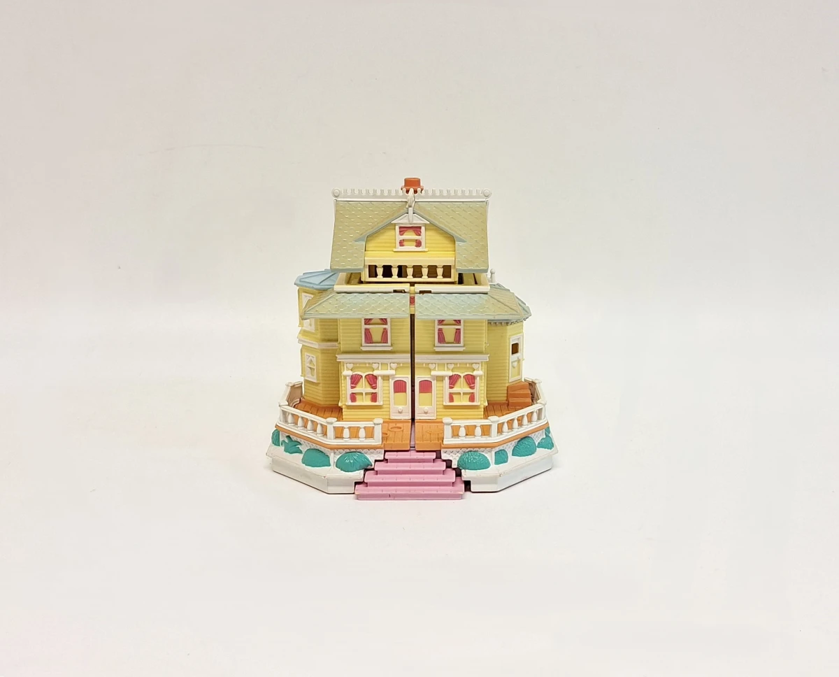 vintage Polly Pocket Clubhouse