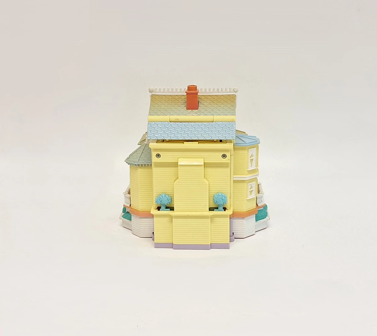 vintage Polly Pocket Clubhouse