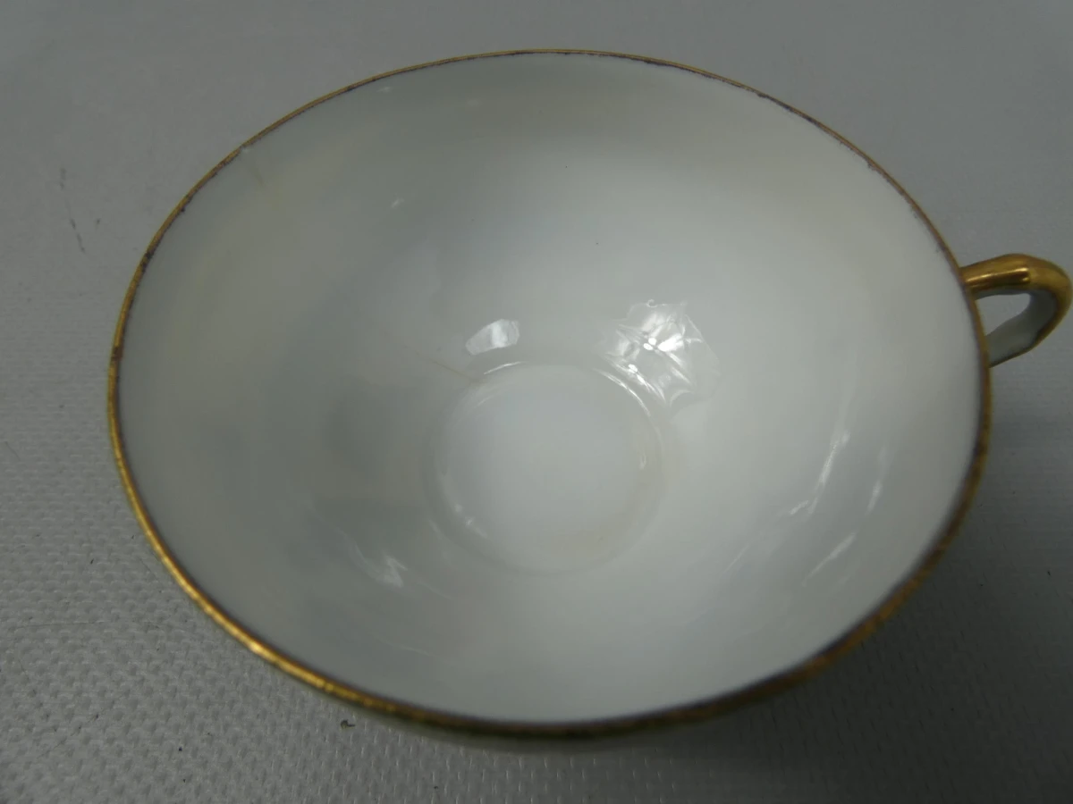 Vintage Aziatische porseleinen theeservies met gouden accenten
