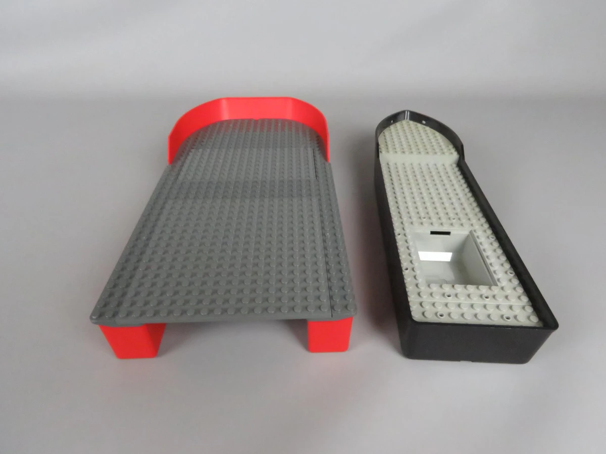 2 Lego boten