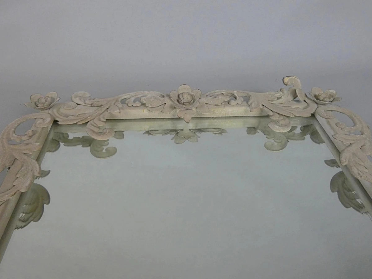 Romantische wandspiegel