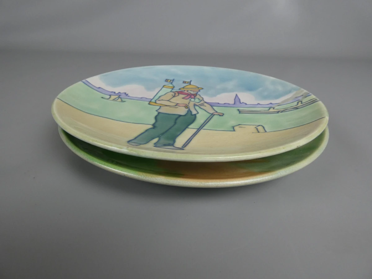 Set van twee aardewerk wandborden