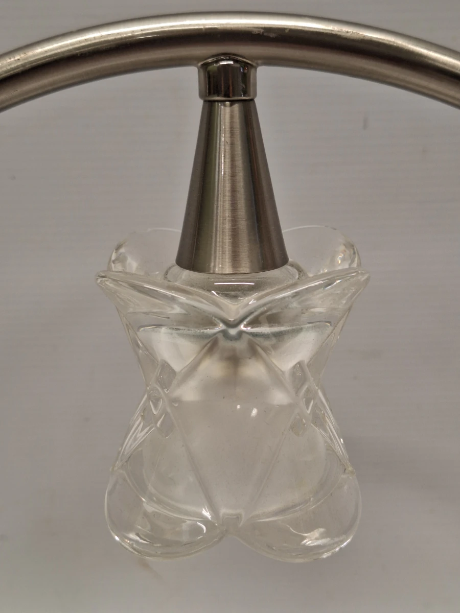 Mantra "Rosa del Desierto" design tafellamp - satijn Nikkel & Melkglas