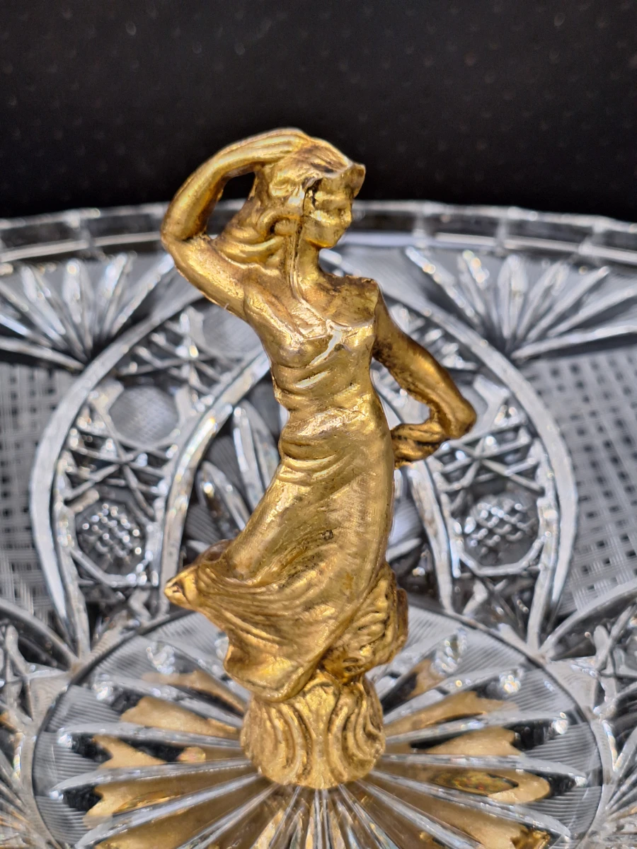 Hollywood Regency tafelstuk - kristallen schaal met vergulde "putti" en "nimf"