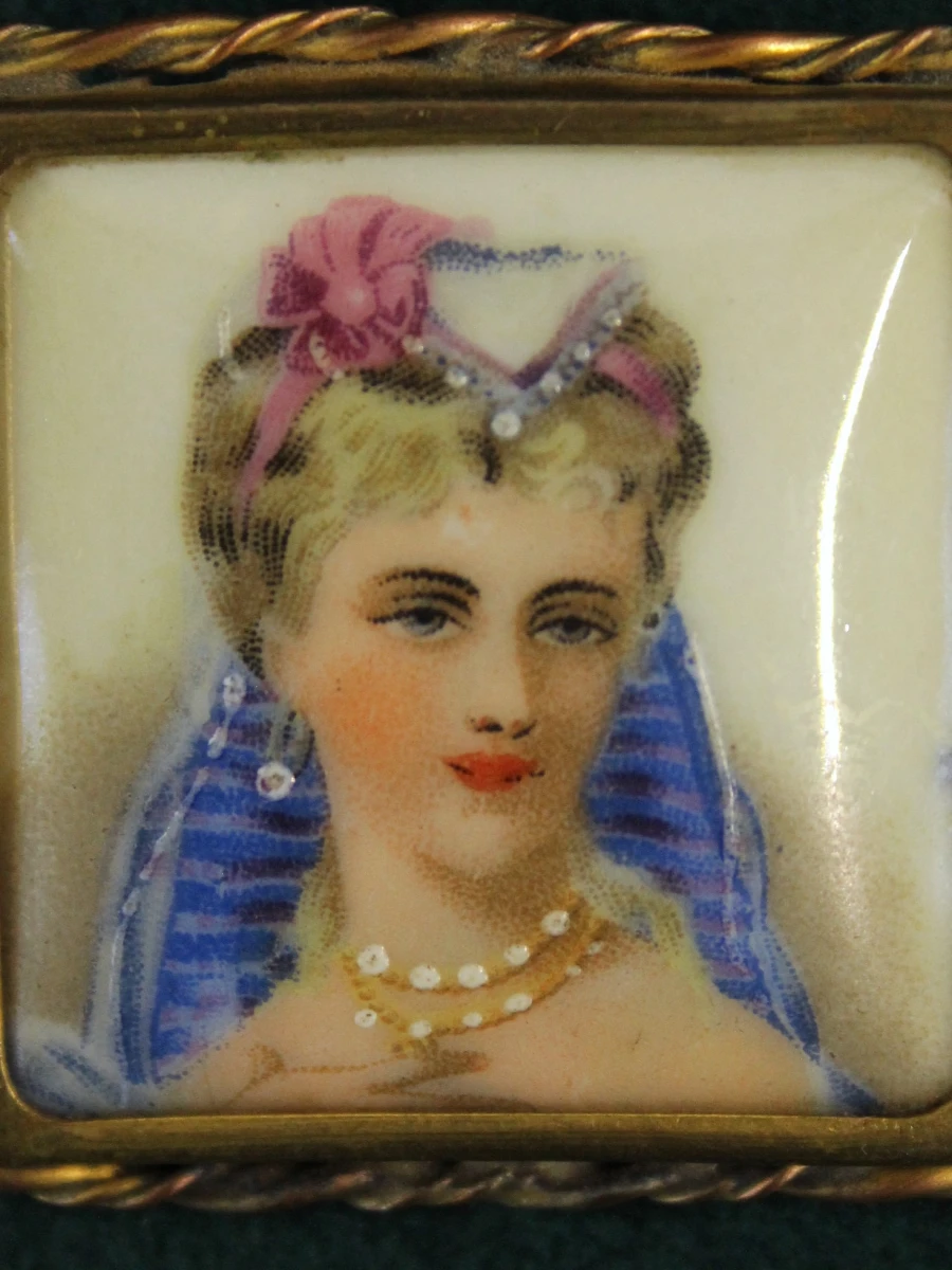 4 vintage porseleinen Limoges broches
