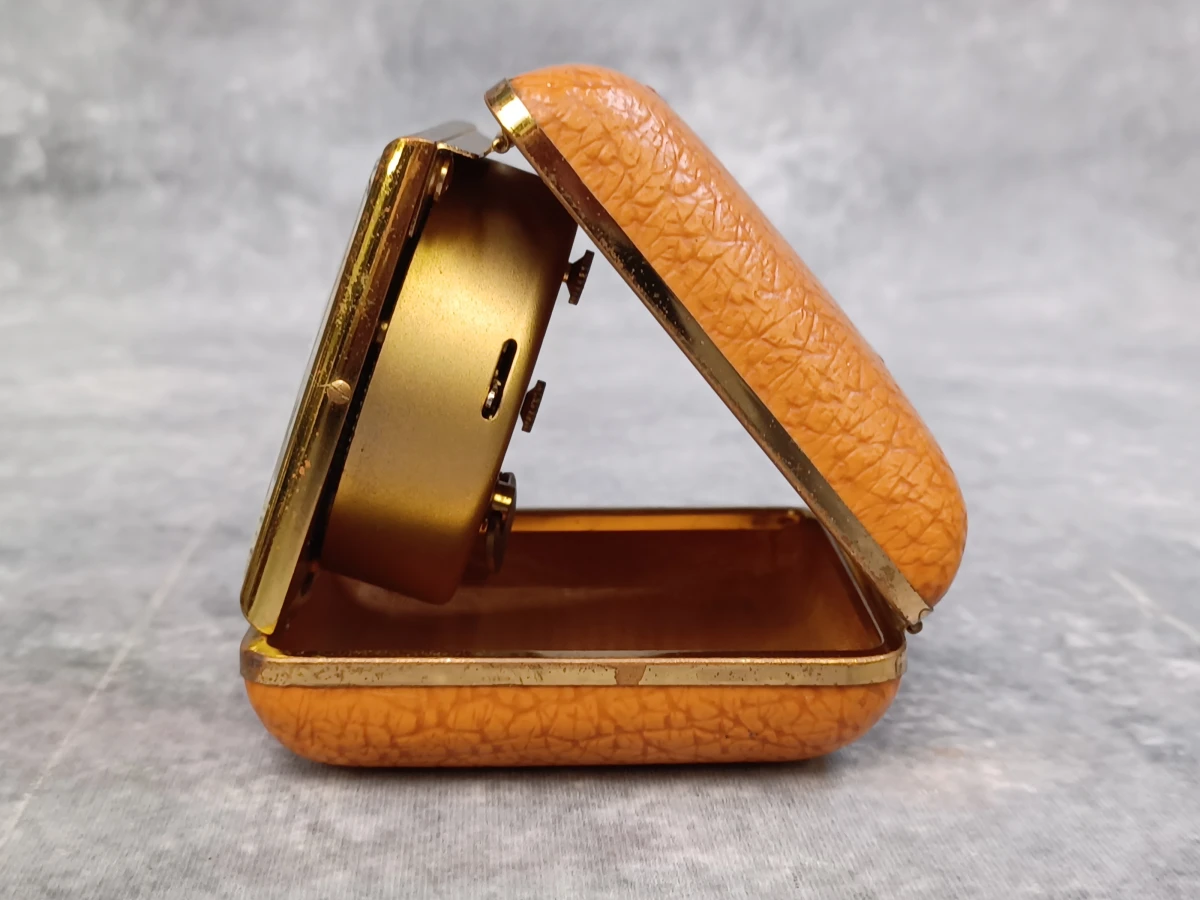 Set van Twee Vintage Junghans Reiswekkers – Made in Germany