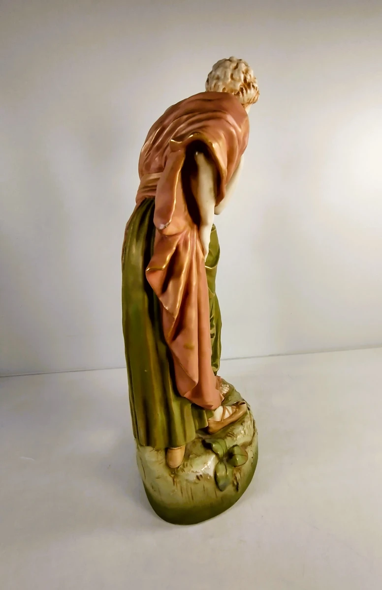 Royal Dux Bohemia porseleinen beeld van klassiek paar – model 1983