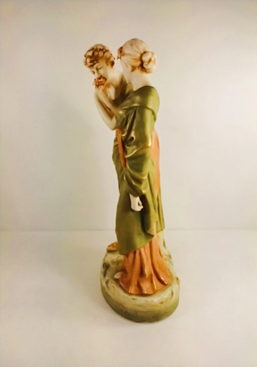 Royal Dux Bohemia porseleinen beeld van klassiek paar – model 1983