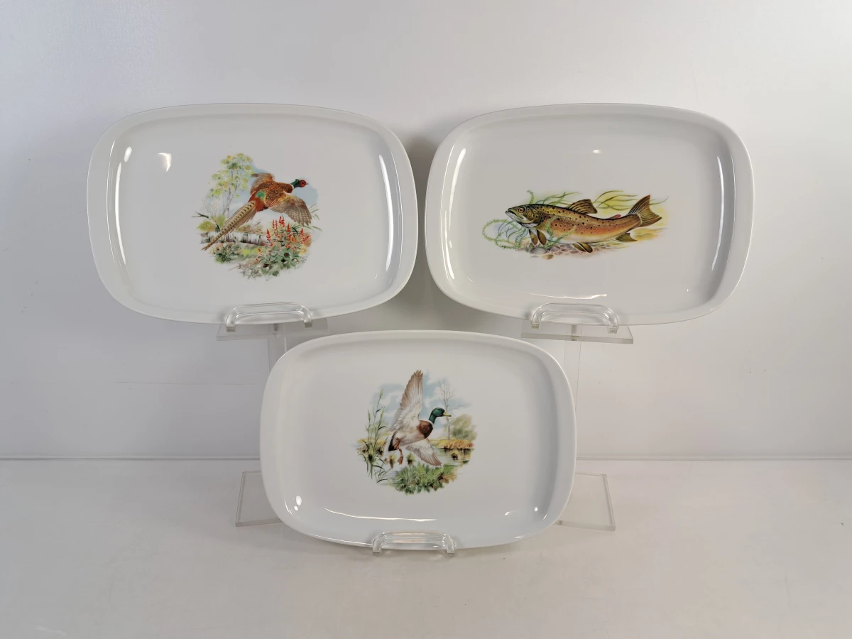 Set van 3 porseleinen serveerschotels met dierenmotief Porcelaine de Limoges