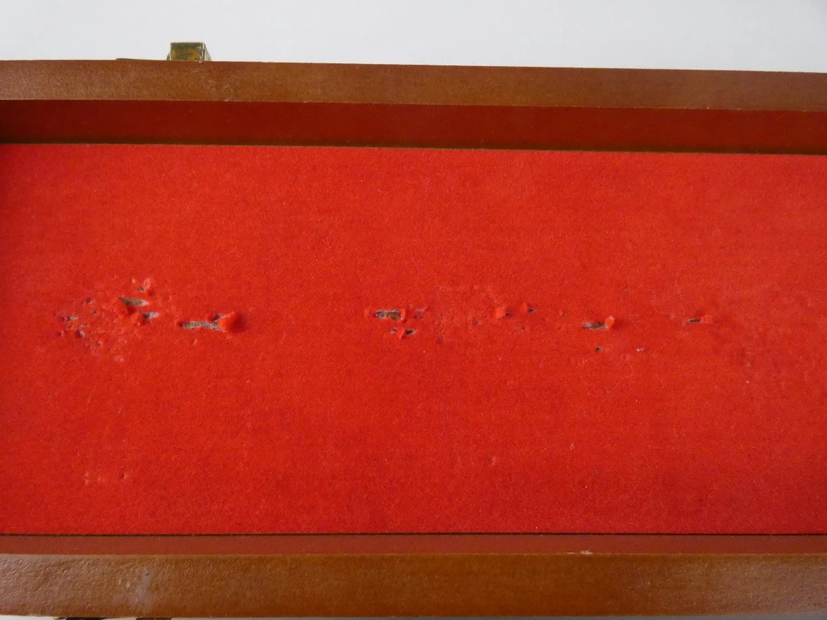 7 presse papier piramides in doos
