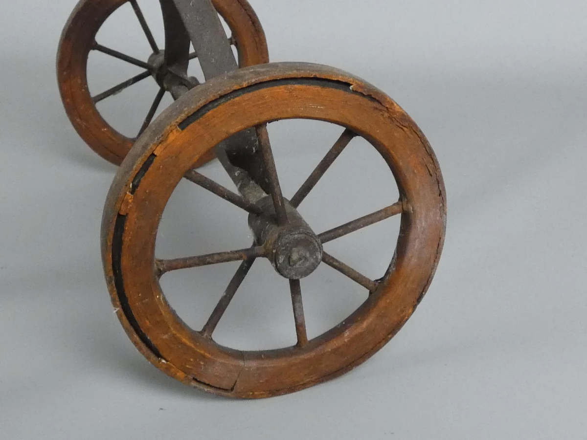 Oude Metalen Mini Driewieler
