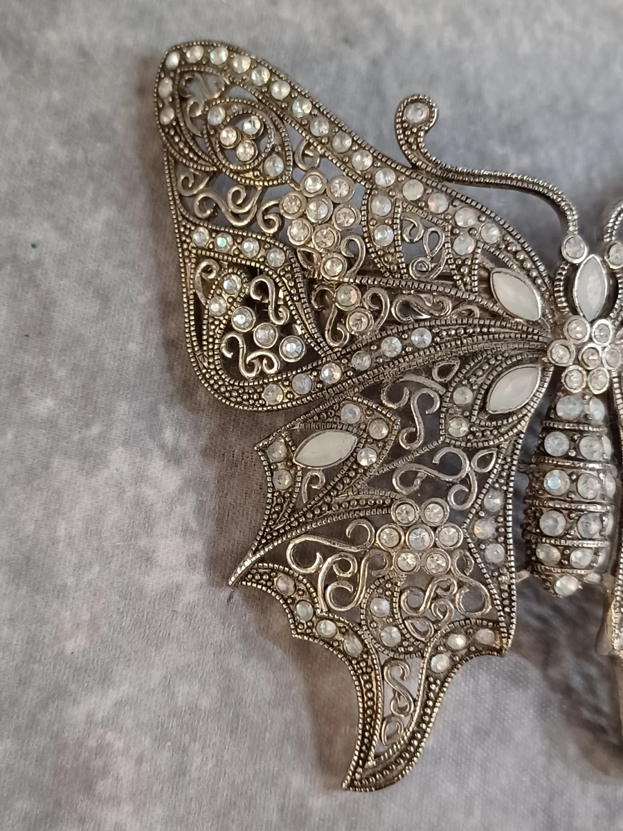 Elegante Swarovski fotolijst met bijpassende spiegel en vlinder haarspeld