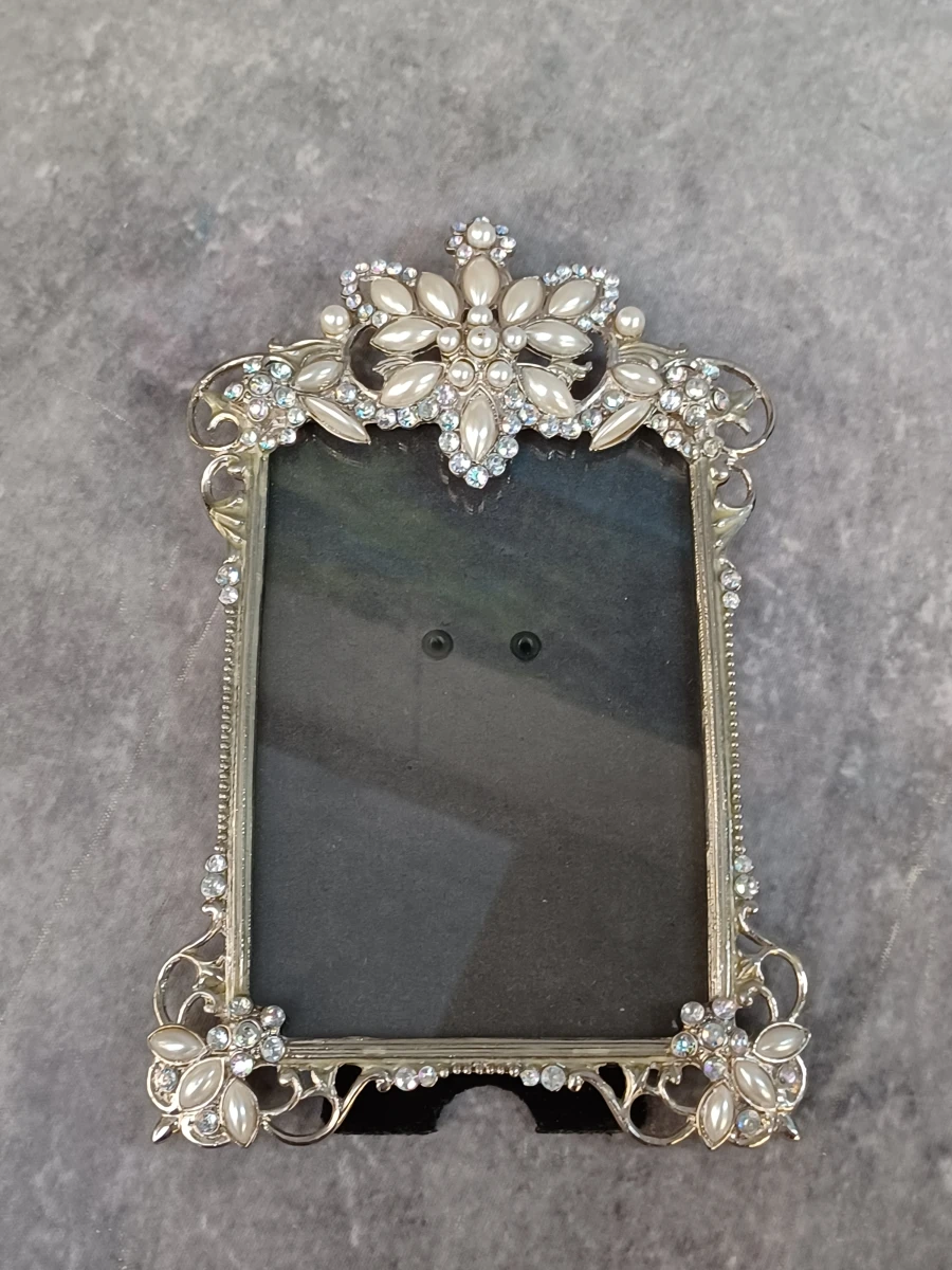 Elegante Swarovski fotolijst met bijpassende spiegel en vlinder haarspeld