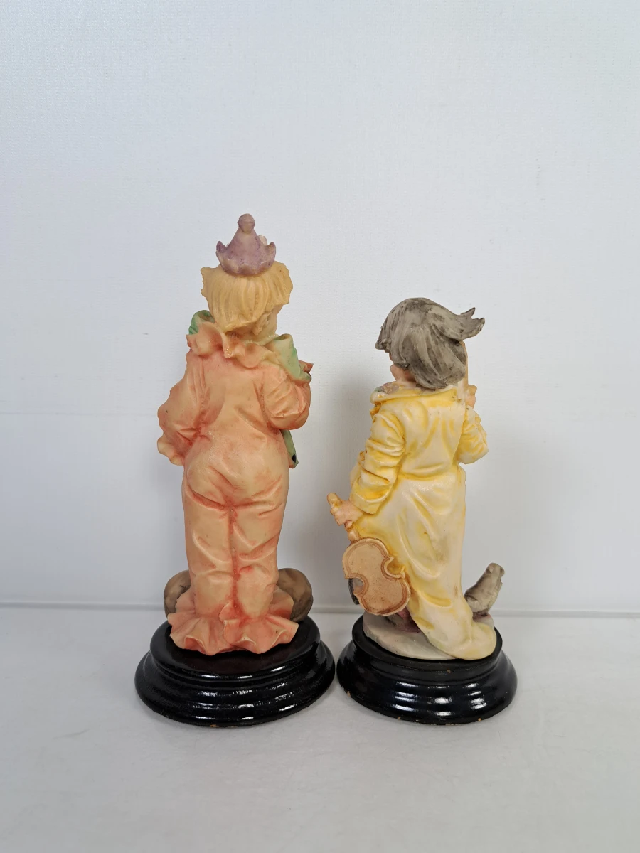 Set van 9 decoratieve clownfiguren van keramiek