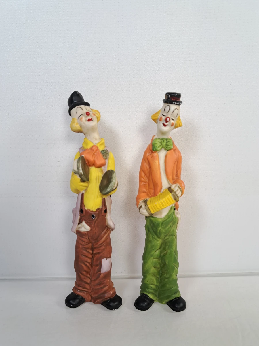 Set van 9 decoratieve clownfiguren van keramiek