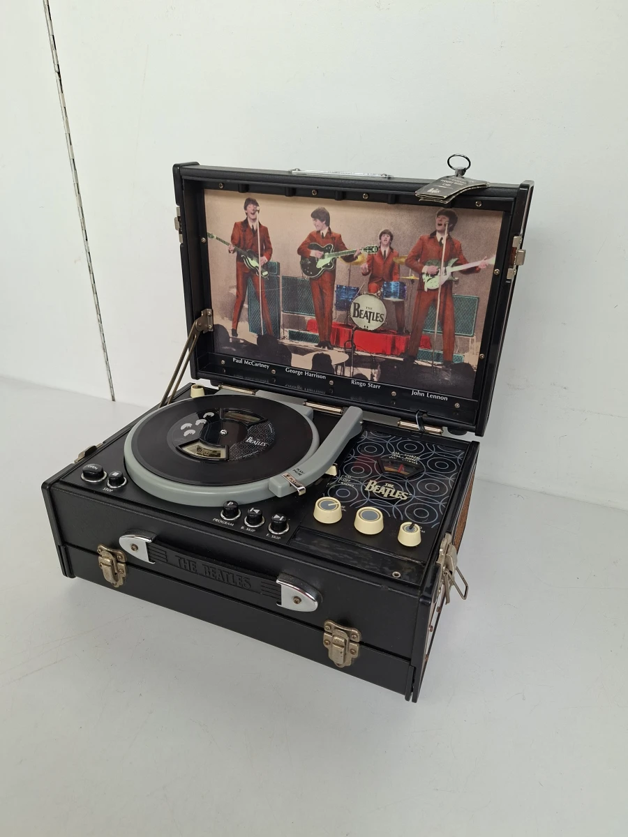 Unieke The Beatles "Pick-Up" Collector Edition (1998) – 3-Band Radio