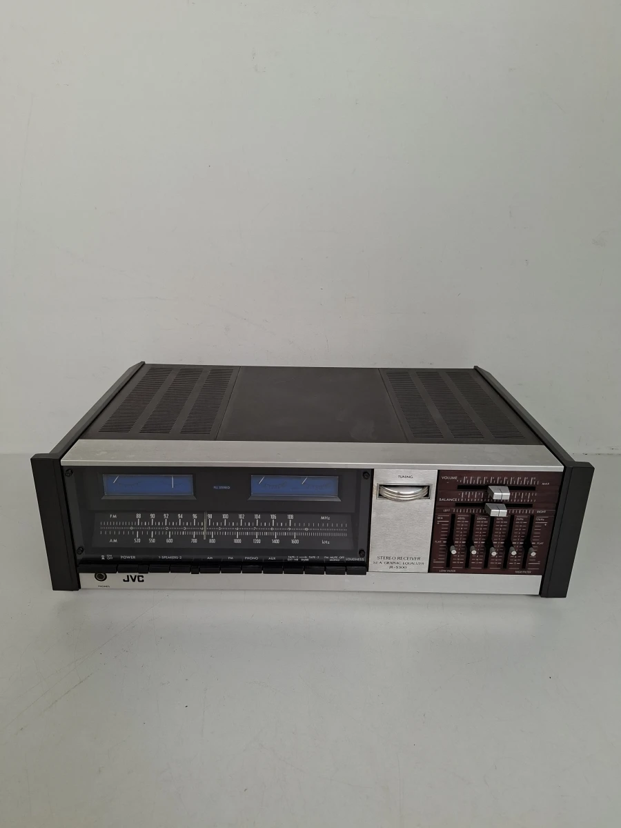 Krachtige Vintage JVC JR-S300 Stereo Receiver (1977)