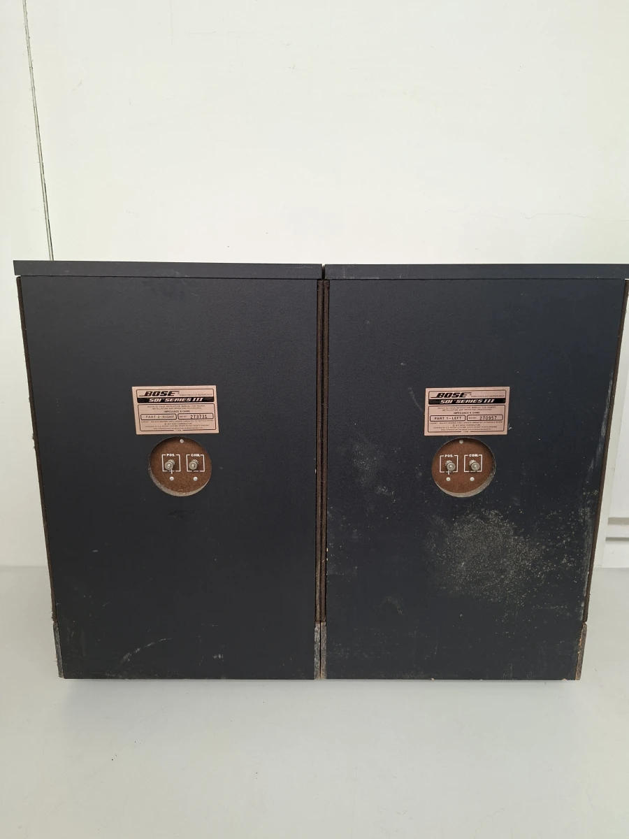 Iconische Vintage Bose 501 Series III Luidsprekers (Stereo Set)