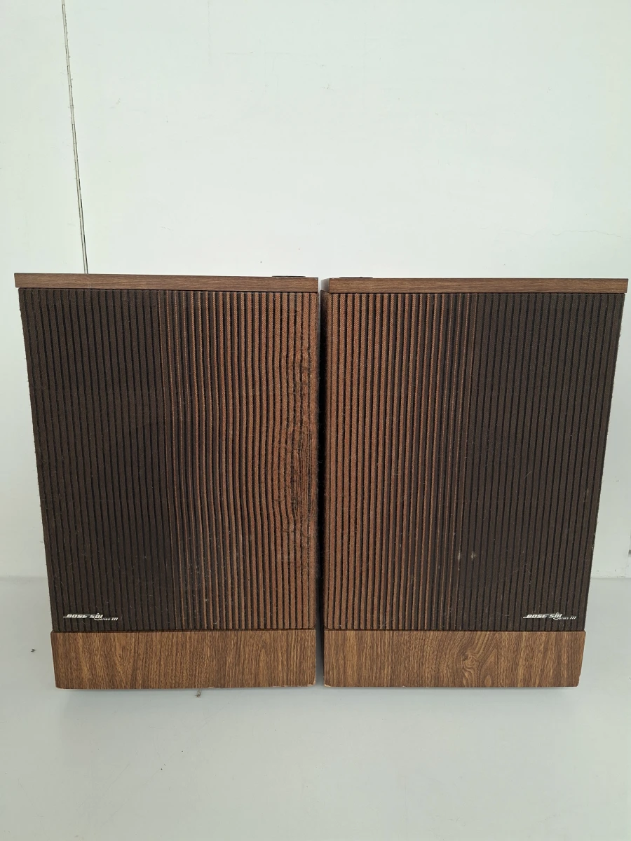Iconische Vintage Bose 501 Series III Luidsprekers (Stereo Set)