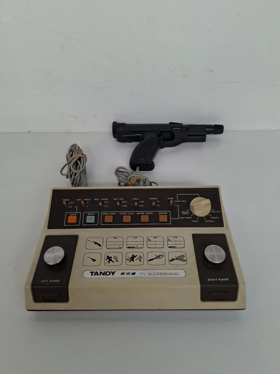 🕹️ Unieke Vintage Tandy TV Scoreboard Console (1978) + Lichtgeweer!