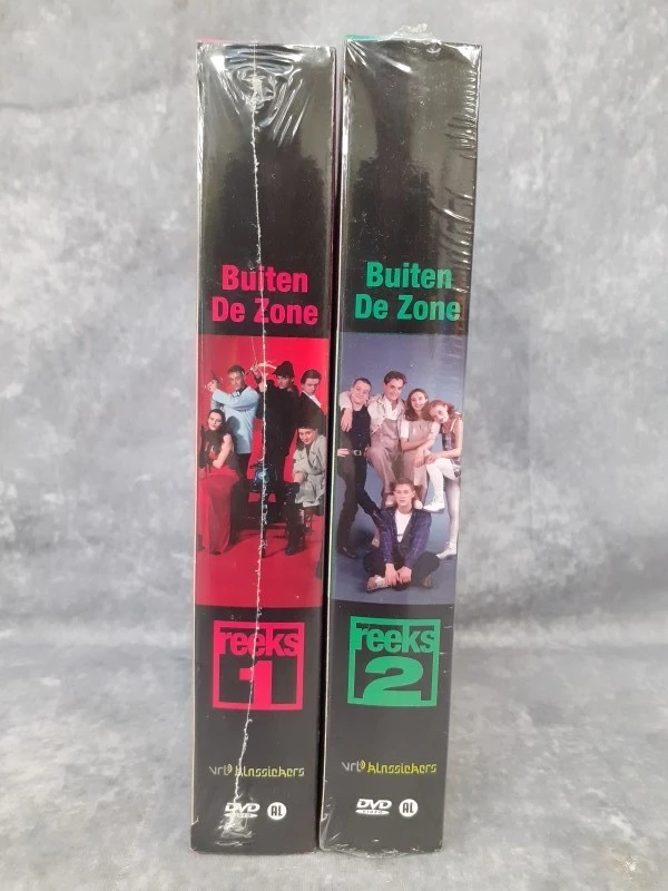 DVD: Complete reeks Buiten De Zone (Nieuw)