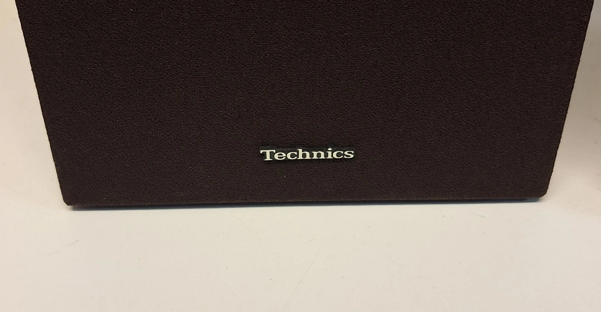 2 Technics SB luidsprekers