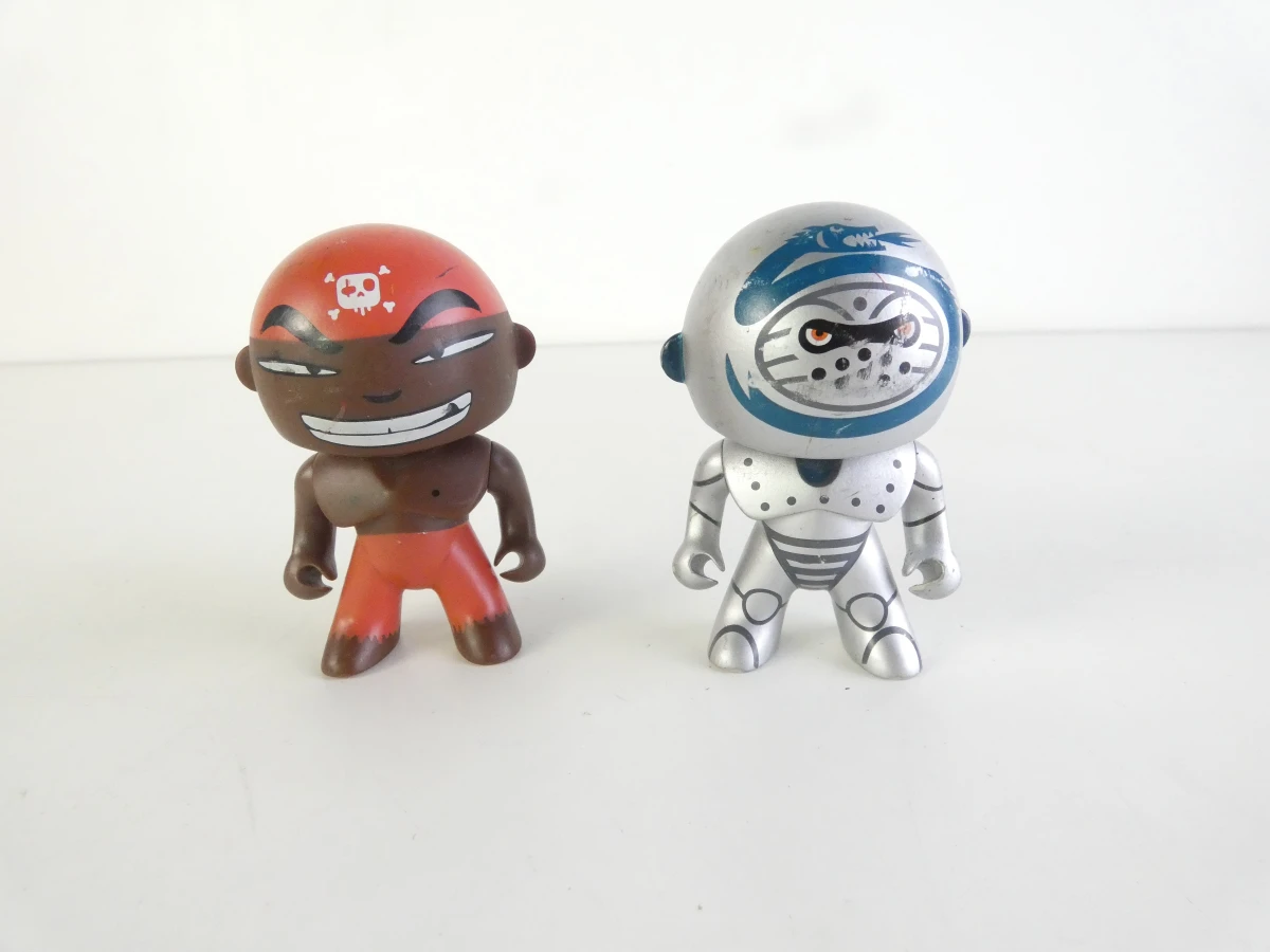 Set van 6 Djeco Arty Toys piratenfiguren van kunststof