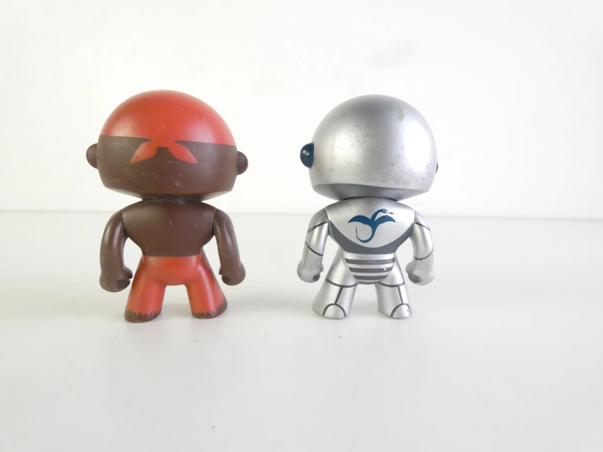 Set van 6 Djeco Arty Toys piratenfiguren van kunststof
