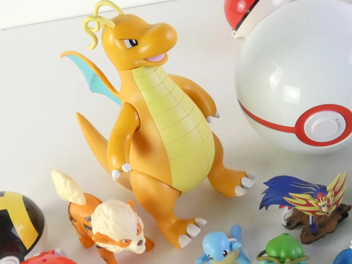 Pokémon figuurtjes en accessoires(62 stuks)