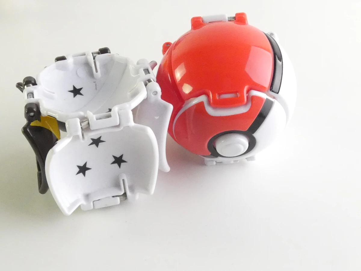 Pokémon figuurtjes en accessoires(62 stuks)