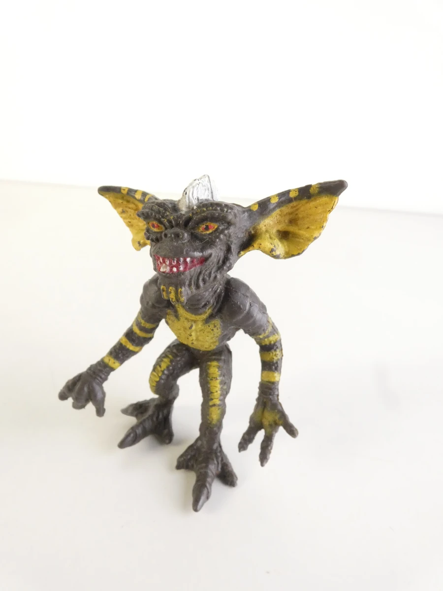 Vintage Gremlins set met Gizmo knuffel en figuurtjes
