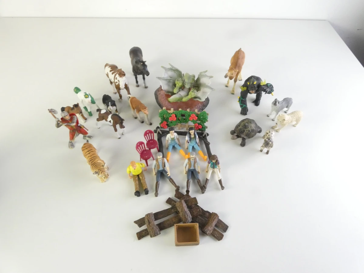 Set Schleich dieren en figuren met accessoires