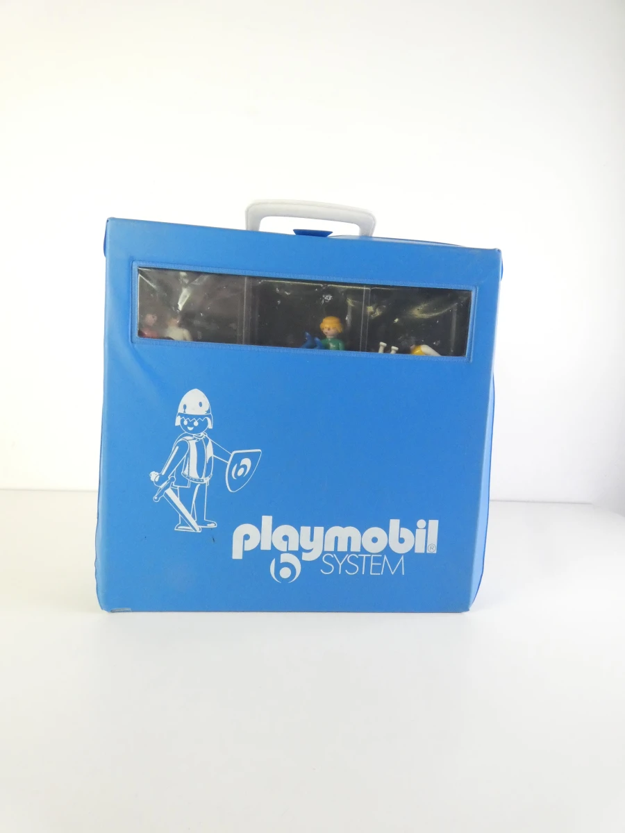 Playmobil figuren en accessoires in opbergkoffer