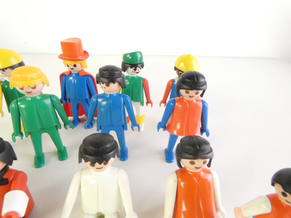 Playmobil figuren en accessoires in opbergkoffer