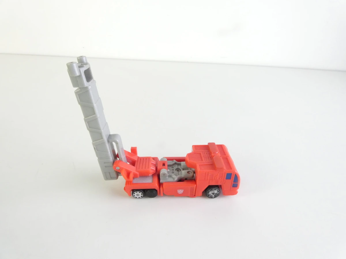Set van 13 Transformers actiefiguren en voertuigen