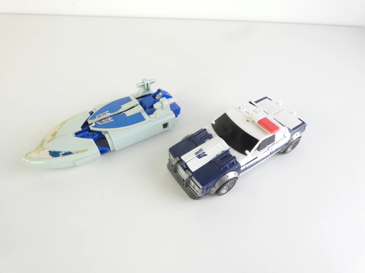 Set van 13 Transformers actiefiguren en voertuigen