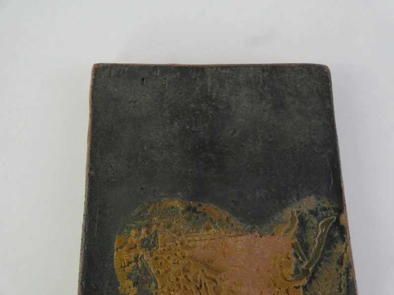 Keramisch wandpaneel met abstracte motieven