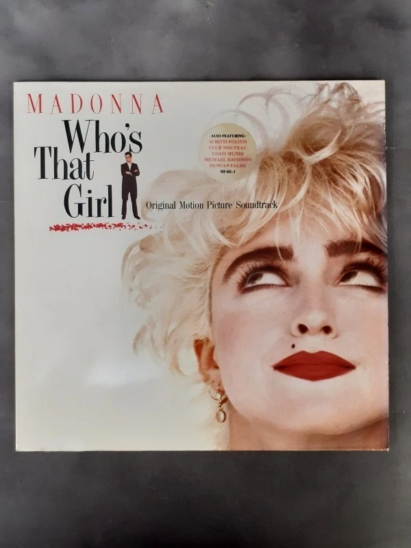 Vinyl: Duo van Madonna LP's